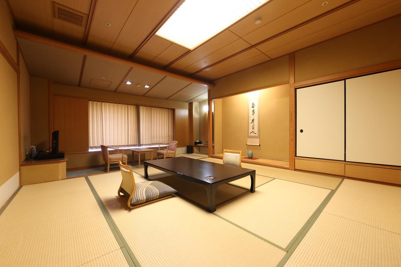 Tamatsukuri Grand Hotel Choseikaku Macue Kültér fotó