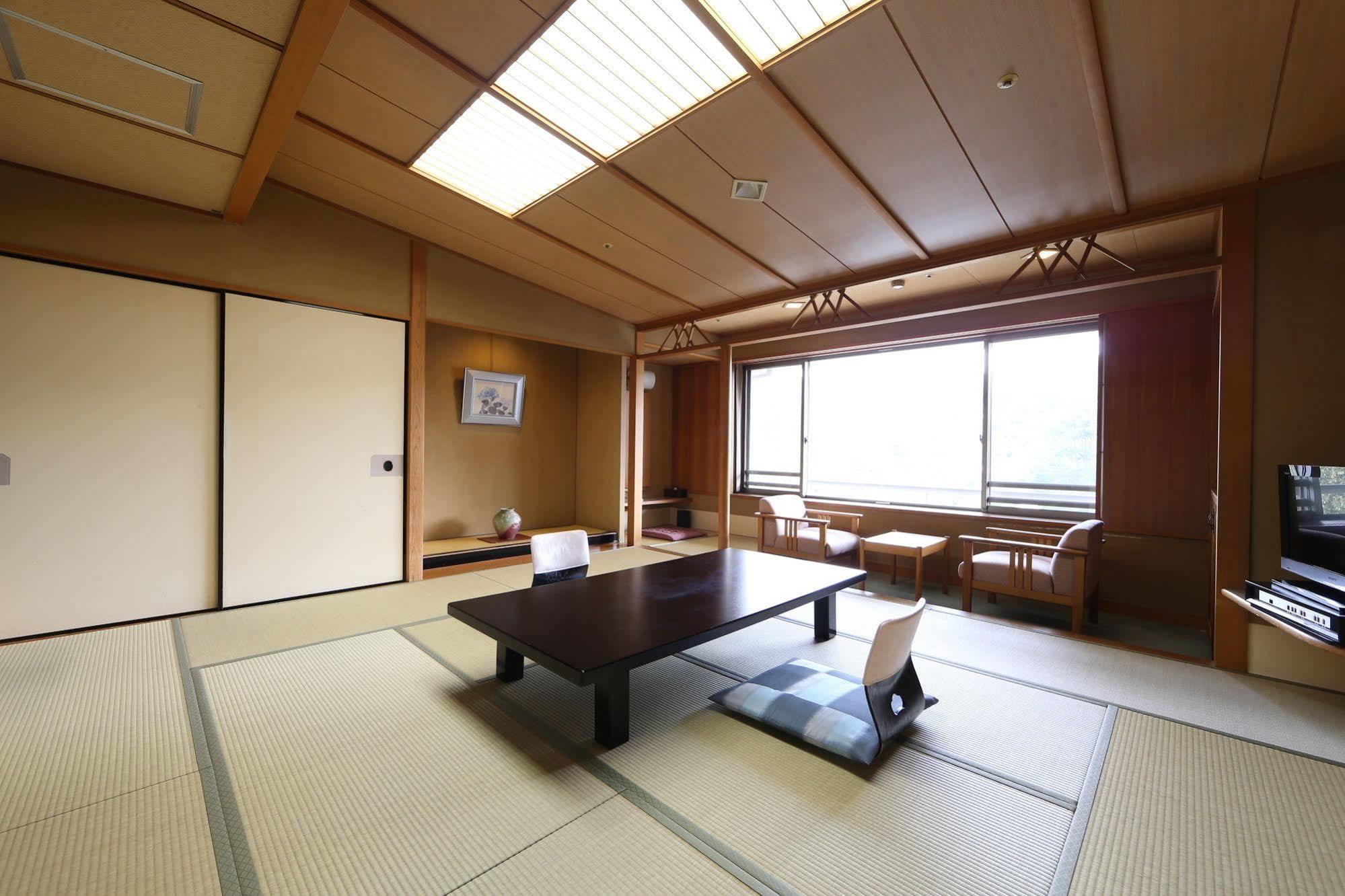 Tamatsukuri Grand Hotel Choseikaku Macue Kültér fotó